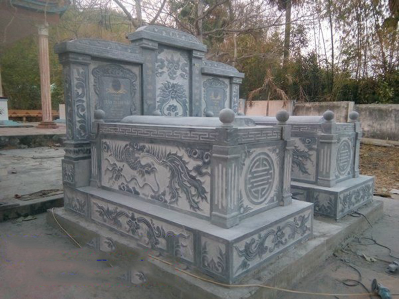 Thiết kế mộ đôi bằng đá đẹp hoa văn rồng phượng