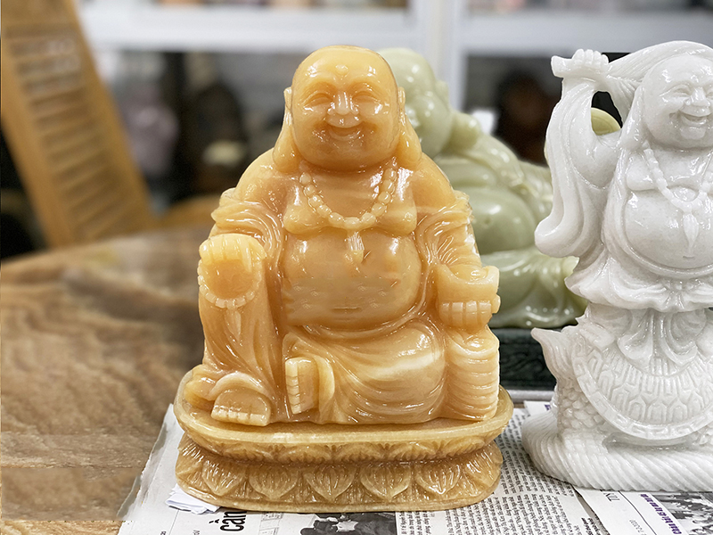 Mẫu tượng Phật Di Lặc bằng ngọc