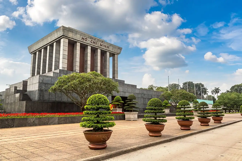 Lăng mộ Chủ tịch Hồ Chí Minh