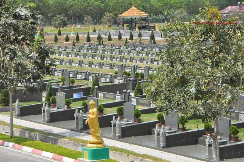 Khu lăng mộ Sơn Trang Tiên Cảnh tại Tây Ninh