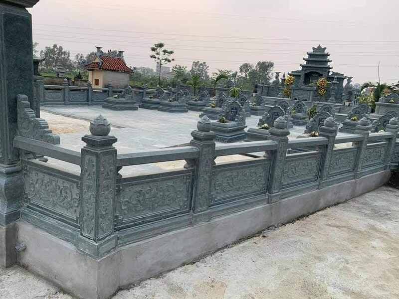 Mẫu hàng rào đá xanh cho lăng mộ 